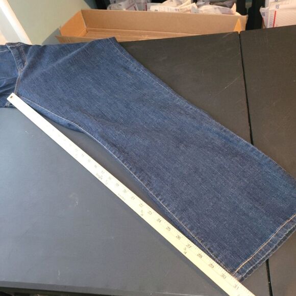 Levi's Perfectly Shaping 512 Straight Jeans Plus Size 24 - Picture 8 of 9